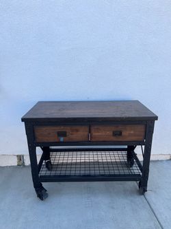 Rolling work bench