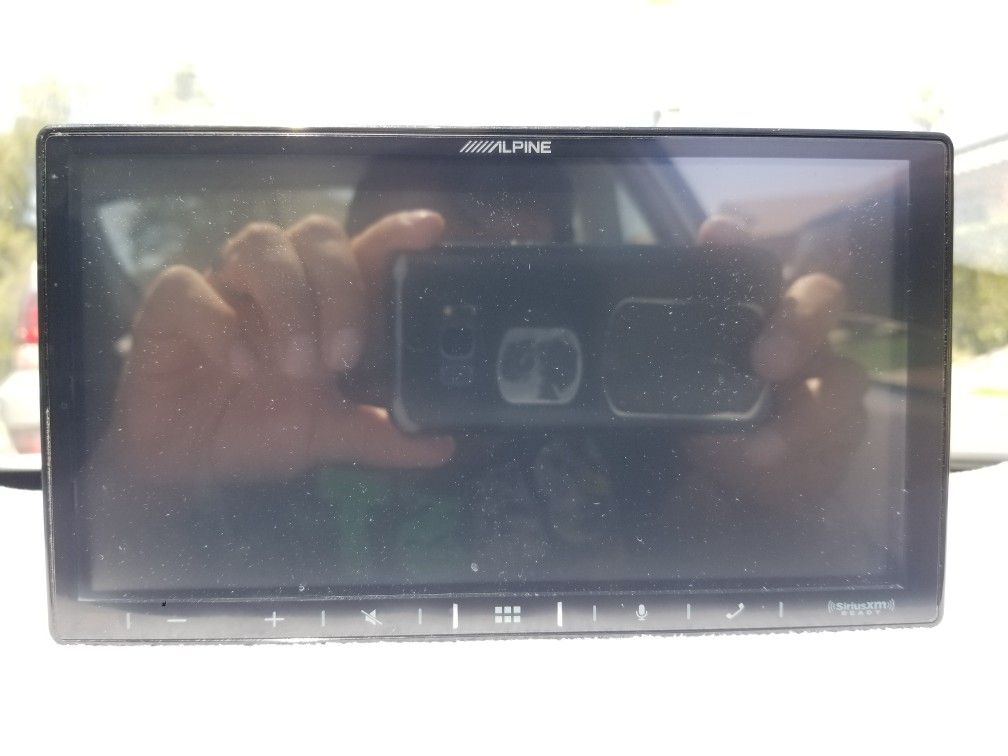 Alpine Touch Screen