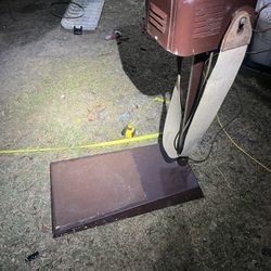 Vintage Walton Exercise Machine Fat Shaker