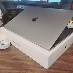 16-inMacBook Pro Laptop, Core i9, 1TB, 32gb Ram, 4K Retina, Radeon Pro, Newest MacOS