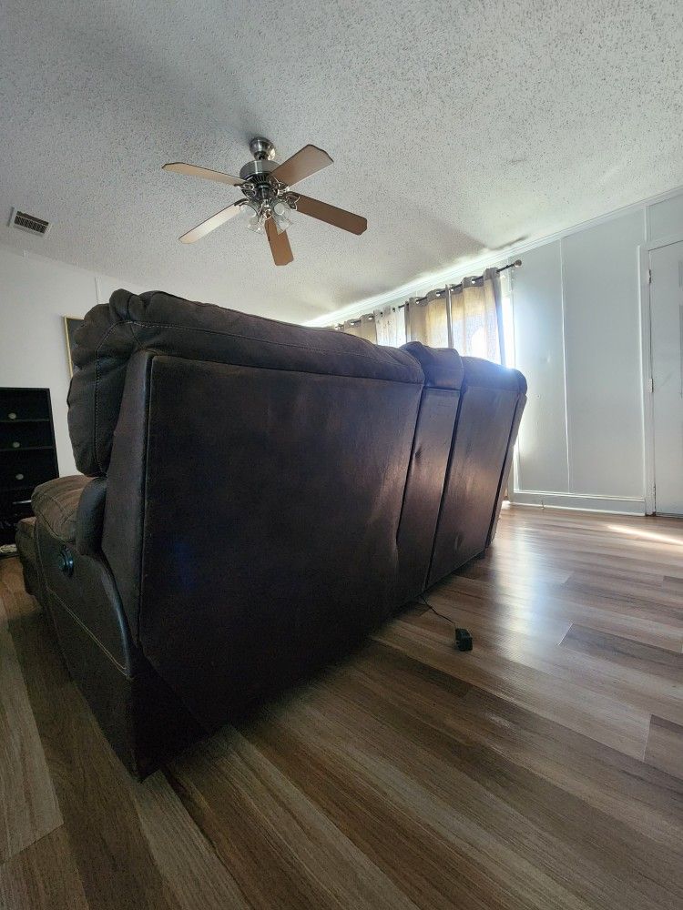 Reclining furniture set in very good condition, no pets.