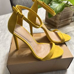 Yellow Heels 4.5 Inch Heel