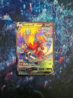 Blaziken V TG14/TG30