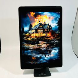 Apple iPad 7th Gen 10.2” 32GB Cellular Unlocked Fully Functional