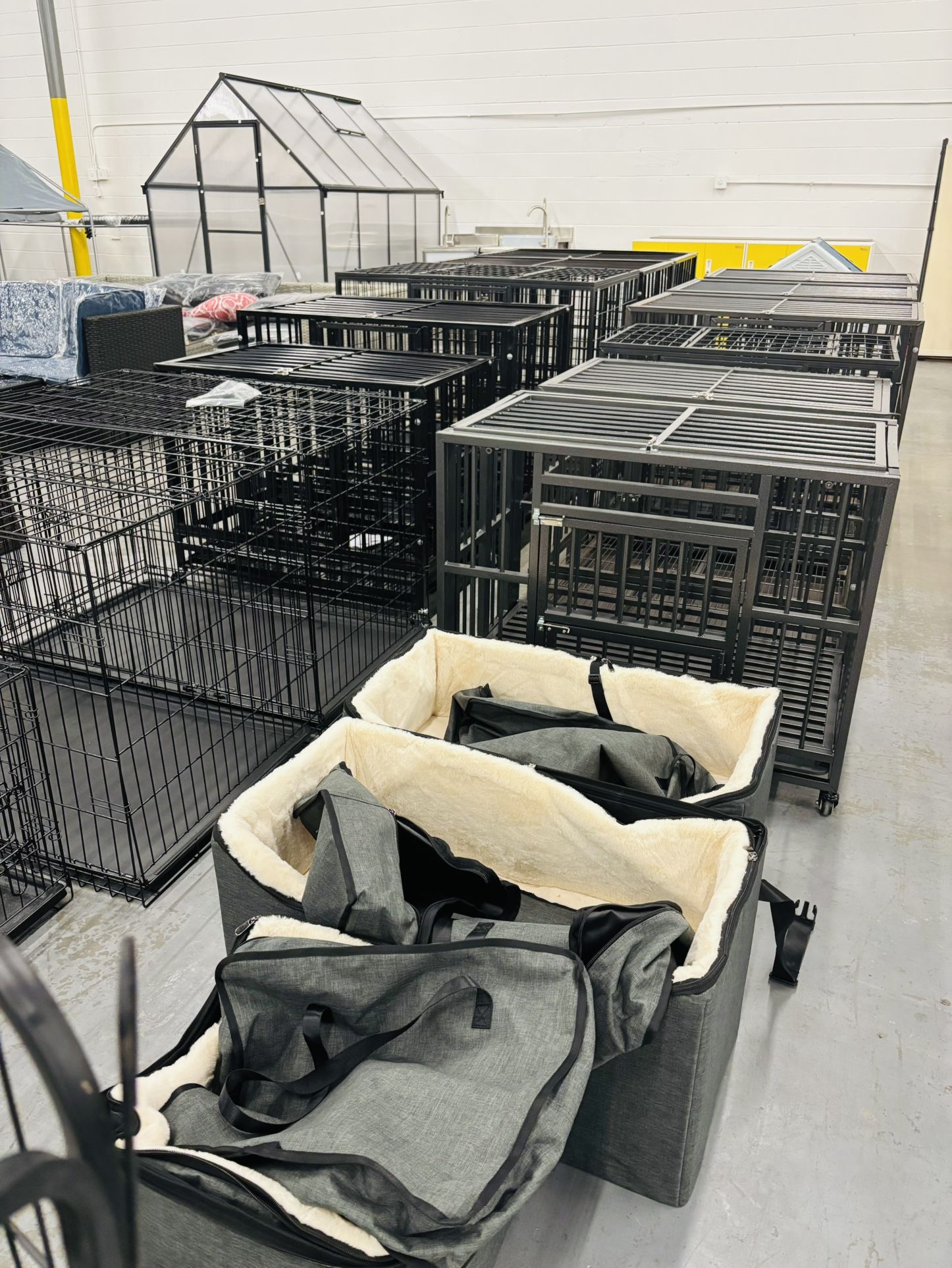 Different Size Of Dog Cages