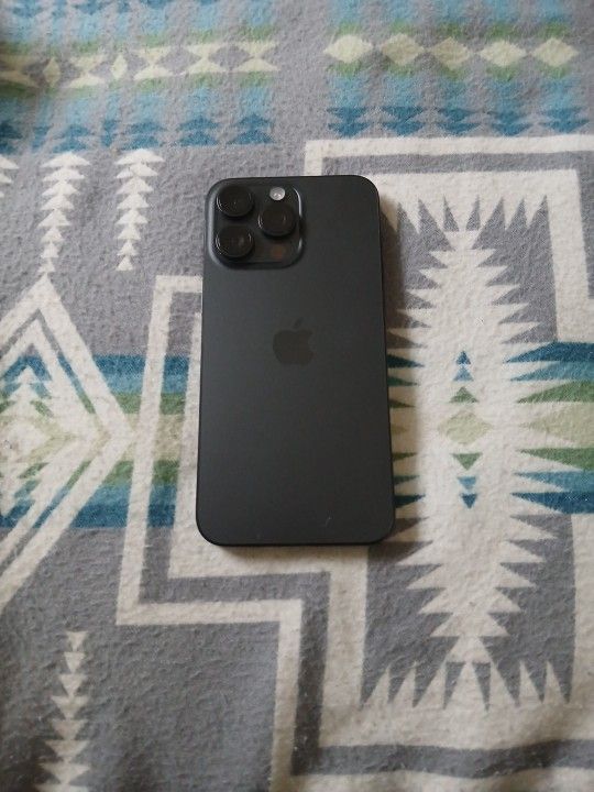 IPhone 16 Pro W/ Phone Case 