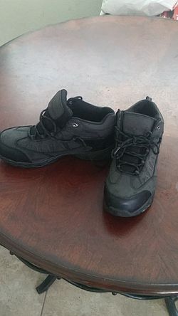 Steel toe work boots