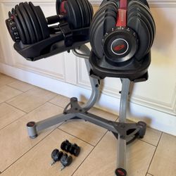 Bowflex 552 Adjustable Dumbbells With Stand