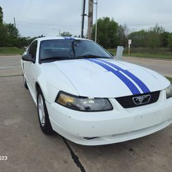 Ford Mustang *ONLY 103K MILES! $4,450 CASH NO FINANCING 