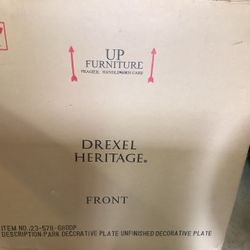 Drexel Heritage Solid Wood Round Table Top  New In Box Natural    28 X 28