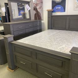 !Brand New 3 Piece Bed!Cama Nueva De 3 Piezas!