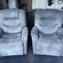 Ashley Ballister Power Lift Recliners 
