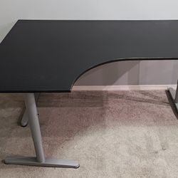 ✨ IKEA Galant Desk + Optional Lime Green Tack Board (Free)✨