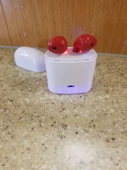 Wireless ear buds
