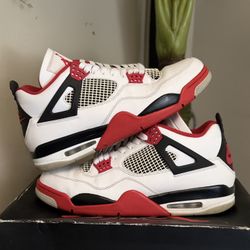 Jordan 4 Retro Fire Red