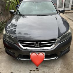 9,500  Honda accord $$