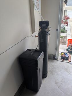 New water softener/reverse osmosis system and setup.