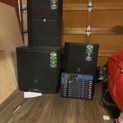 Speakers 