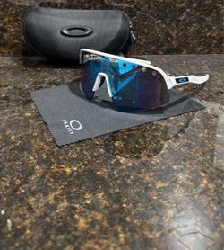 Oakley Sutro Lite Sweep