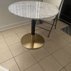 Round Dining Table