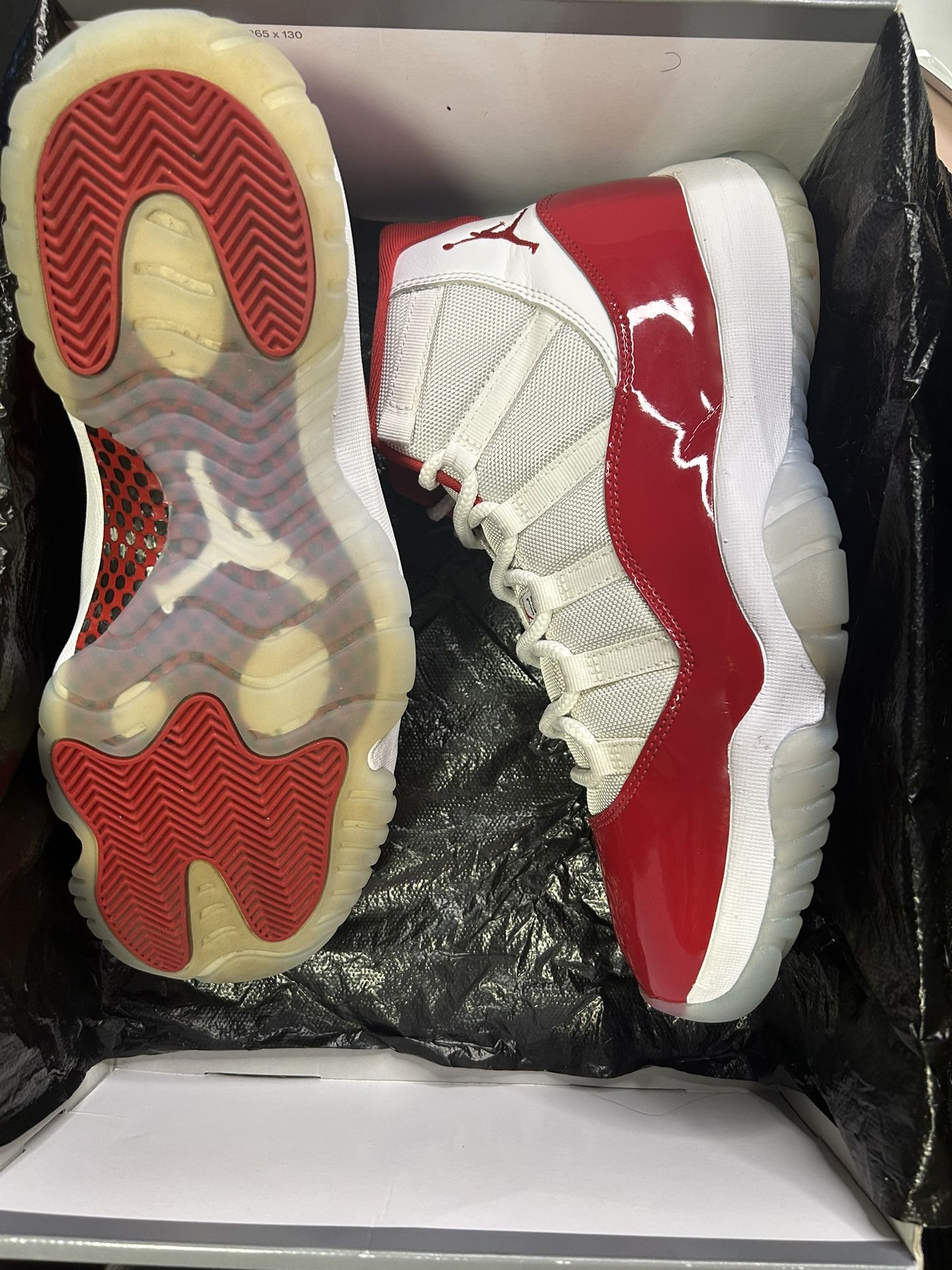 Jordan 11 Cherry Size 11.5 Used
