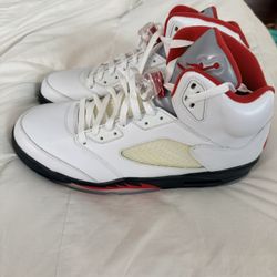 Jordan White Fire Red 5