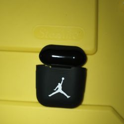 Jordan Airpod Case.