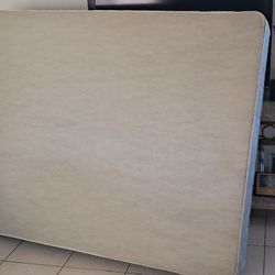 Box Spring Queen Sise .Baseline Rd & 28tj St. Phoenix 