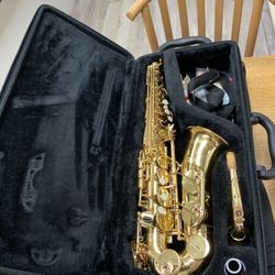 Yamaha YAS-480 Saxophone 