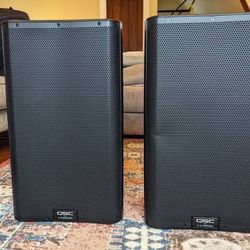 Qsc K12.2.2  Powered Speaker 