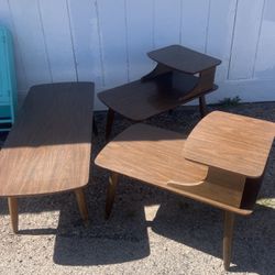 $199 Vintage Mid Century Coffee Table And End Tables Set