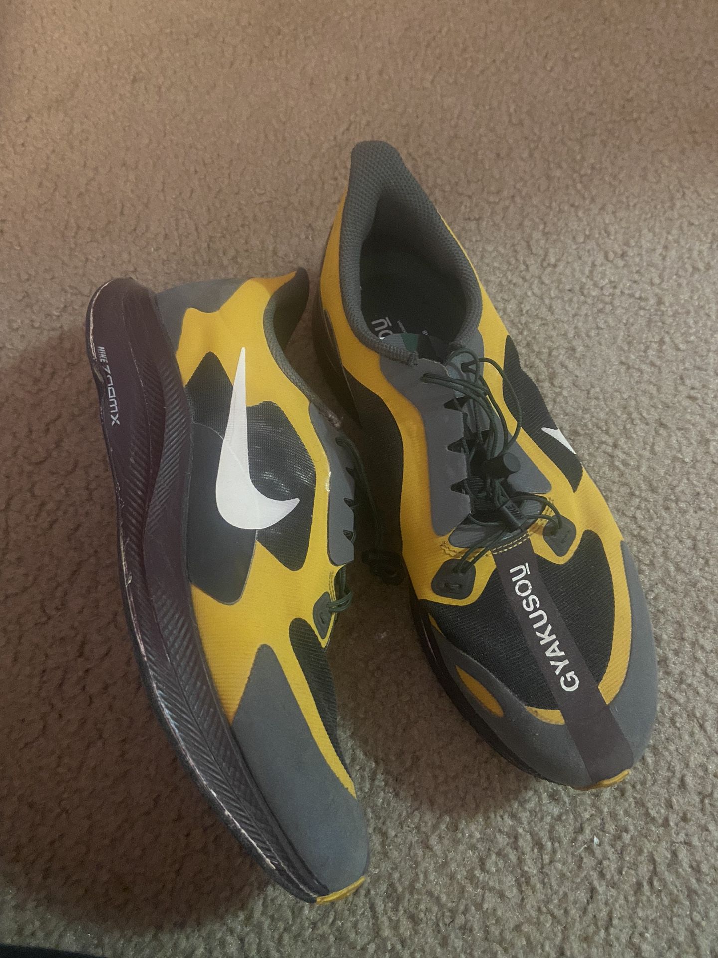 kyrie 1 basketball shoes