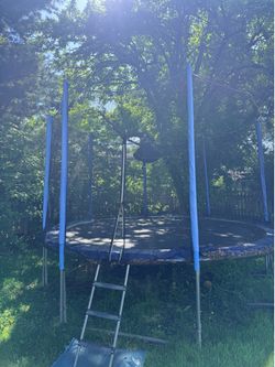 Zupapa Trampoline
