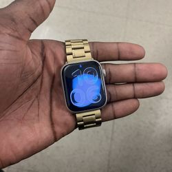 Apple Watch Series 8