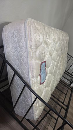 Twin Mattresses