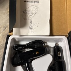 Nulaxy Transmisor FM Bluetooth Coche Adaptador De Audio Receptor Inalámbrico Manos Libres Voltímetro Kit De Coche Tarjeta TF Pantalla AUX 1.44 - KM18 