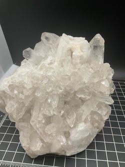 6lbs Quartz crystal