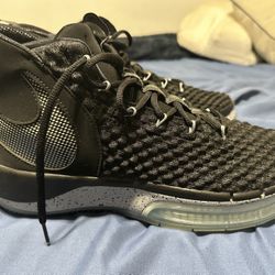 Nike Alpha Dunk Basketball Shoe