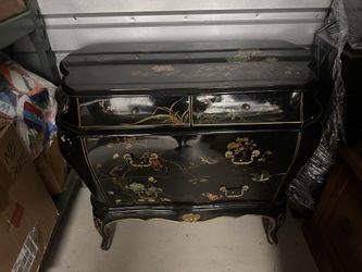 Oriental Dresser