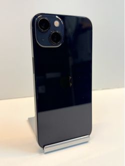 Apple iPhone 13 128gb. ( Fully Unlocked Phone )