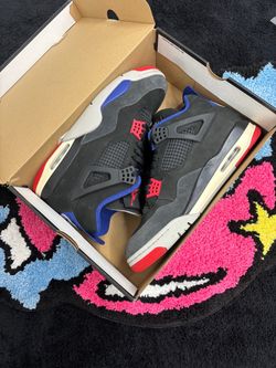Jordan 4 Rare Air
