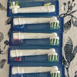 Oral B Toothbrush Heads