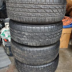 Tires Ford.F150 Rims 20" and Tires 80% Tread 
