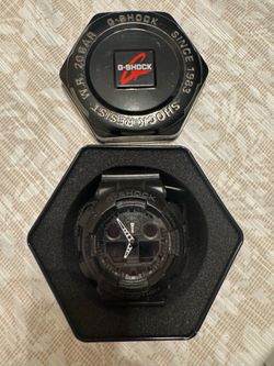 G-SHOCK Casio G-SHOCK Men's Black Analog-Digital 200m Resin Watch w/ Tin