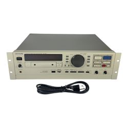 Panasonic SV-3800 Professional DAT Digital Audio Recorder/Player - 1241 Hours