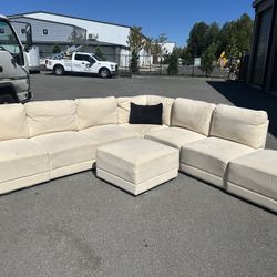 Sectional Couch 
