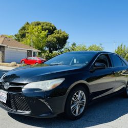 2016 Toyota Camry 