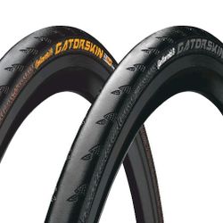 New 2- Continental Gatorskin Clincher, Folding, 700x32C (32-622), 32mm, Pair