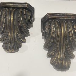 Pair of Antiqued Black/Gold Acanthus Leaf Corbels.  Heavy.   7" x 4.5 x 8" ea.