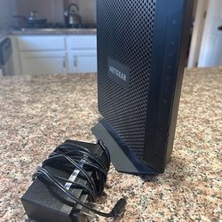 Ac1900 WiFi Cable Modem